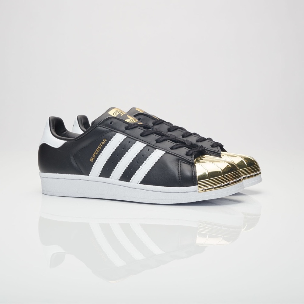 Adidas superstar with metal toe
